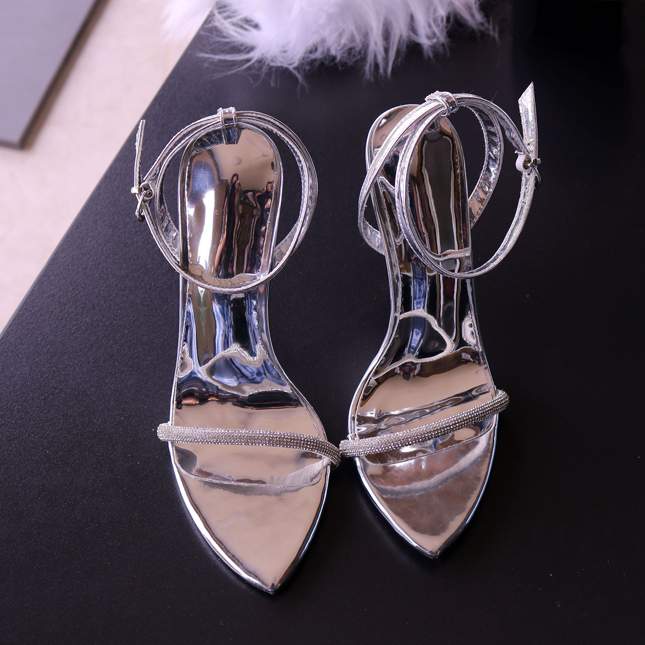 Sandal hak tinggi wanita berba - Casual Sandal Leather ulasan dan harga